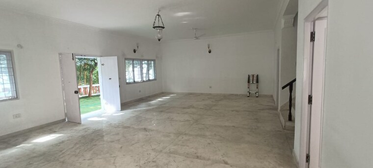 Room, banjara hills 4 Bedroom 4500 Sq.Ft. Independent House In Banjara Hills Hyderabad 9665133