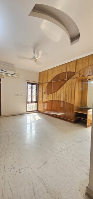 Room in 3 BHK Apartment at Royal Heritage Banjara Hills, Banjara Hills – for Rent