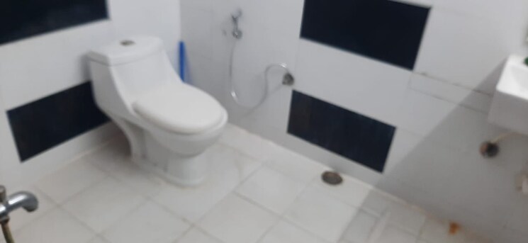 Bathroom, swaraj-mansions 3 Bedroom 2500 Sq.Ft. Apartment In Banjara Hills Hyderabad 9665237