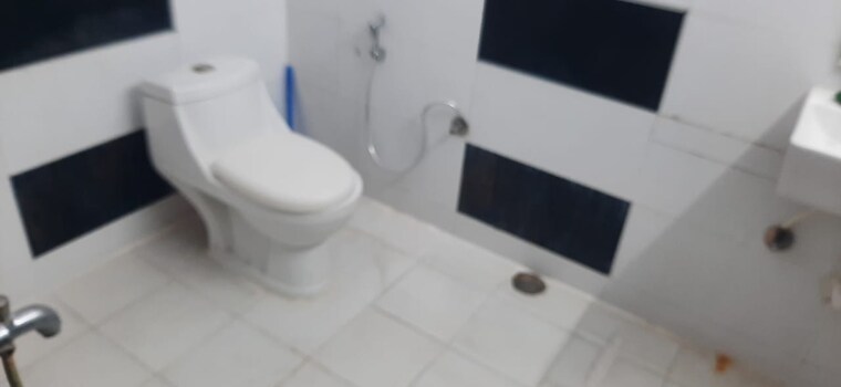 Bathroom, swaraj-mansions 3 Bedroom 2500 Sq.Ft. Apartment In Banjara Hills Hyderabad 9665237