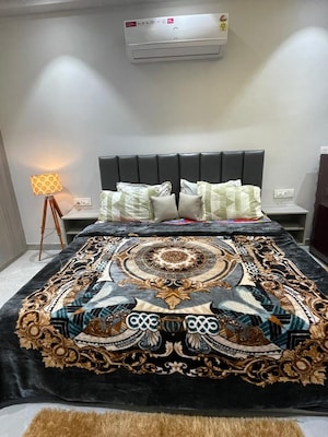 Bedroom in Studio Builder Floor at Sector 47 – for Rent