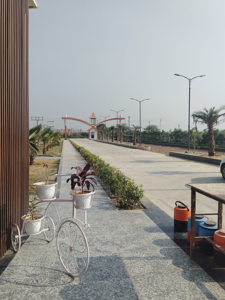 Exterior View, nh 2  160 Sq.Yd. Plot In Nh 2 Mathura 9665230