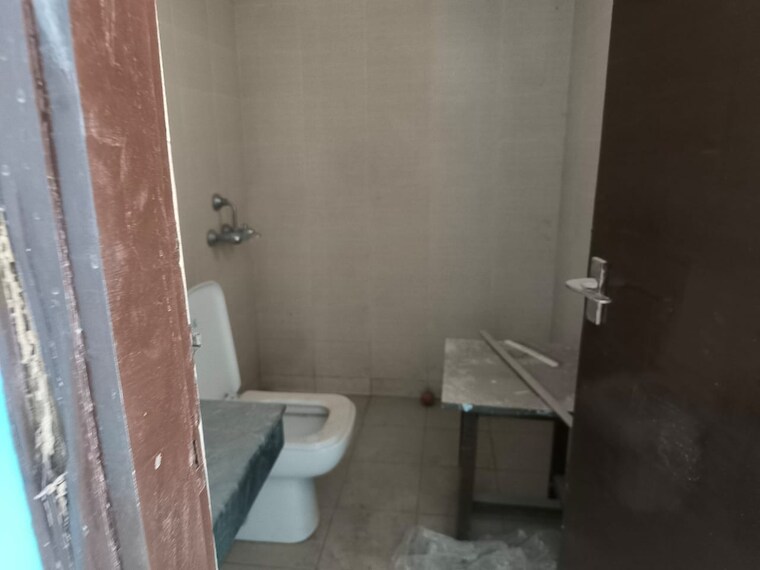 Bathroom, bptp-park-81 3.5 Bedroom 2400 Sq.Ft. Apartment In Sector 81 Faridabad 9665259