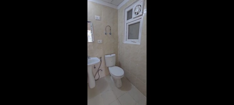 Bathroom, trident-embassy 2 Bedroom 955 Sq.Ft. Apartment In Sector 1 Greater Noida Greater Noida 9665242