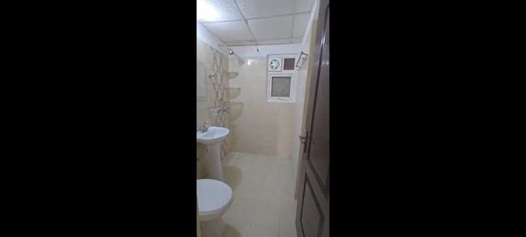 Bathroom, trident-embassy 2 Bedroom 955 Sq.Ft. Apartment In Sector 1 Greater Noida Greater Noida 9665242