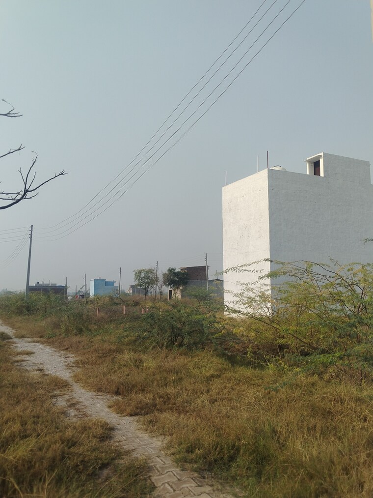 Exterior View, agra delhi national highway  140 Sq.Yd. Plot In Agra   Delhi National Highway Mathura 9665246