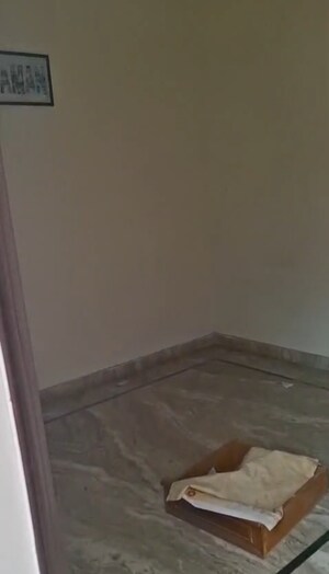 Furnished Amenities in 2.5 BHK Independent House at Sethi Chowk Area – for Sale