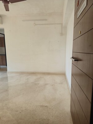 Bathroom in 2.5 BHK Apartment at Lodha Splendora Platino, Ghodbunder Road – for Rent