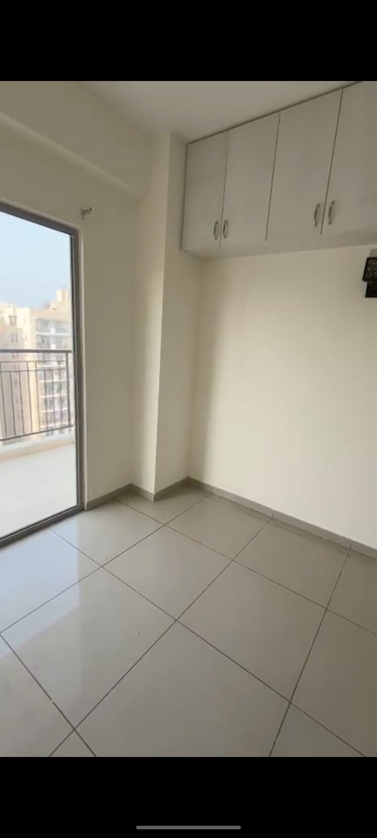 Room, gulshan-bellina 2 Bedroom 663 Sq.Ft. Apartment In Sector 16 Greater Noida Greater Noida 9665288