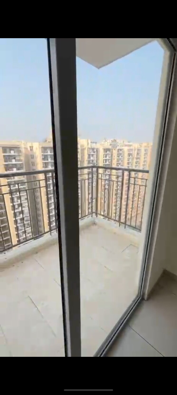 Balcony, gulshan-bellina 2 Bedroom 663 Sq.Ft. Apartment In Sector 16 Greater Noida Greater Noida 9665288