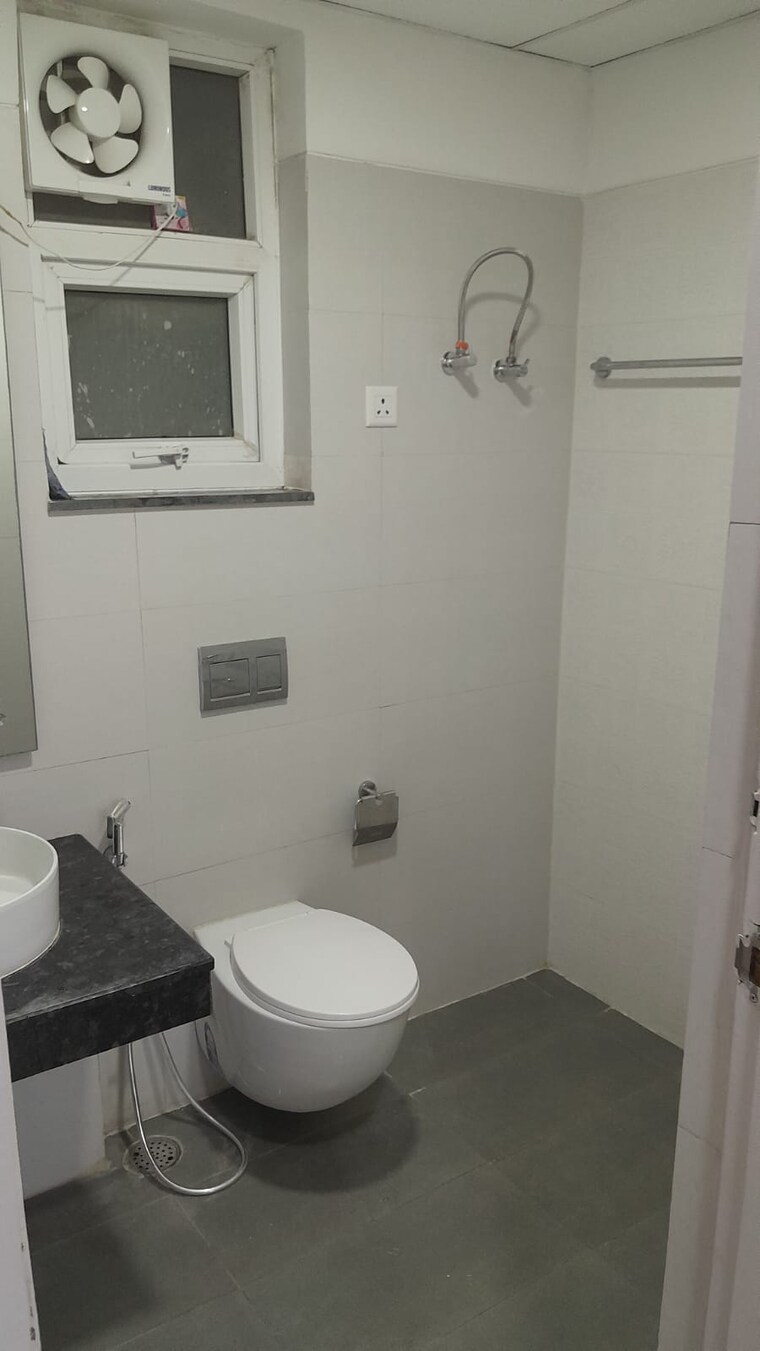 Bathroom, supertech-hues 2 Bedroom 1130 Sq.Ft. Apartment In Sector 68 Gurgaon 9665298