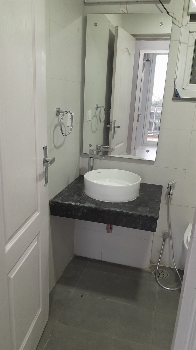 Bathroom, supertech-hues 2 Bedroom 1130 Sq.Ft. Apartment In Sector 68 Gurgaon 9665298