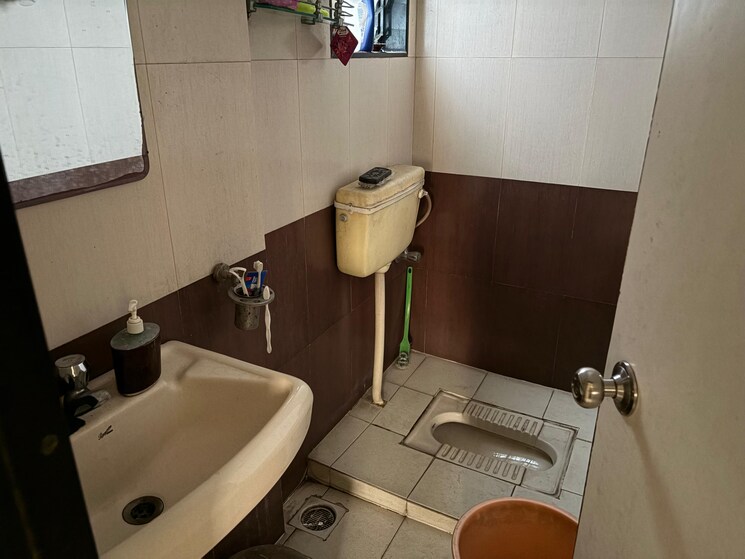 Bathroom, kamal-villa 2 Bedroom 1050 Sq.Ft. Apartment In Katraj Pune 9665310