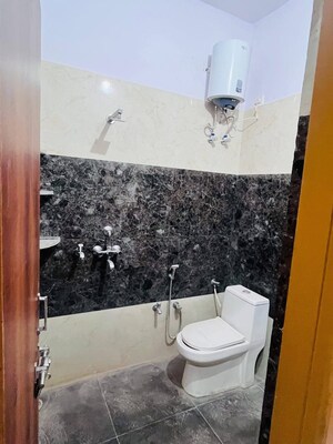Bathroom in 3 BHK Apartment at RM Heights Mansarovar, Mansarovar – for Rent