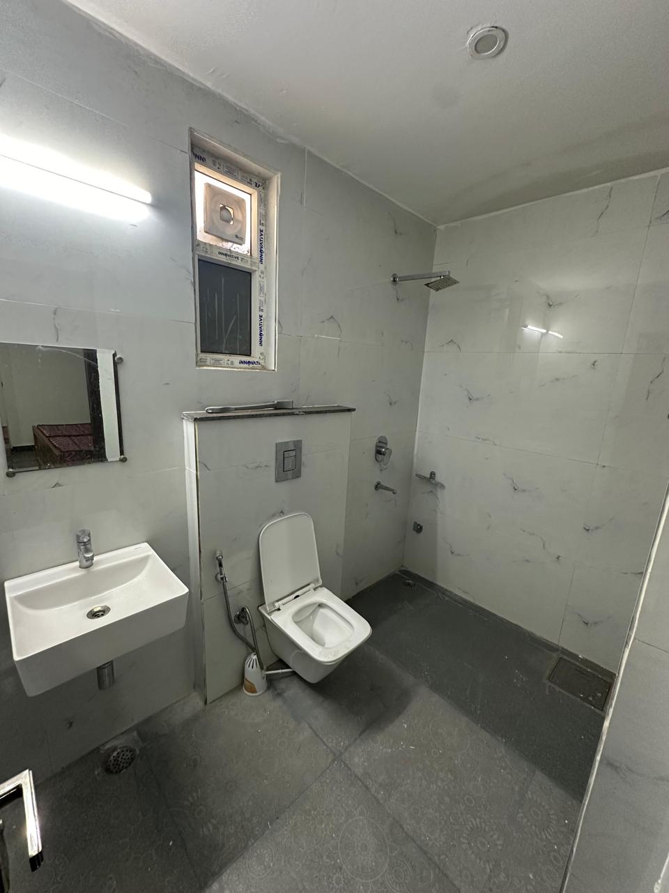 1 Rk+ Pooja Room Builder Floor For Rent in Ansal Plaza Sector-23