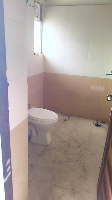 Bathroom in 3 BHK Apartment at Windsor Paradise 2, Raj Nagar Extension – for Sale