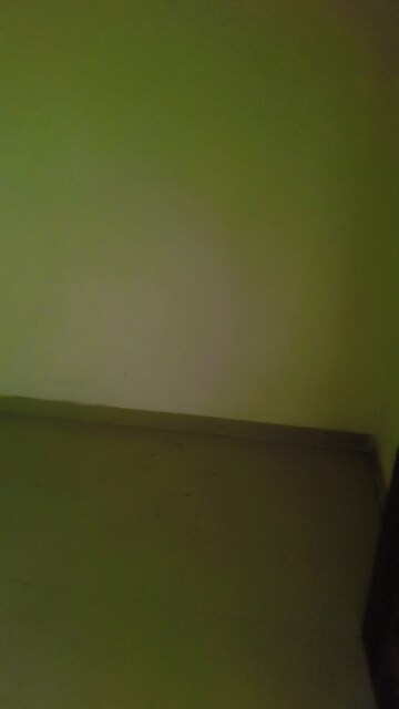 Room in 3 BHK Apartment at Windsor Paradise 2, Raj Nagar Extension – for Sale