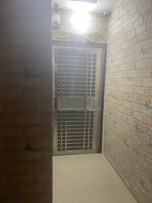 Bathroom in 4 BHK Apartment at Parsvnath Srishti, Sector 93 – for Sale