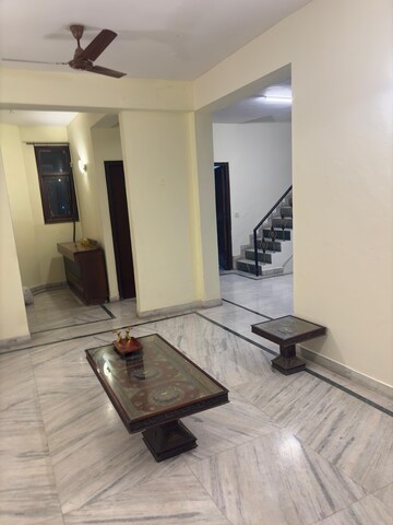 4 BHK Apartment For Rent in Kiran Residency, Sector 56