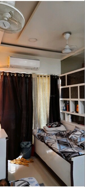 1 BHK Apartment For Sale in Haware Dahlia, Kasarvadavali