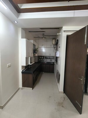 Kitchen in 2.5 BHK Builder Floor at Sector 9 – for Rent