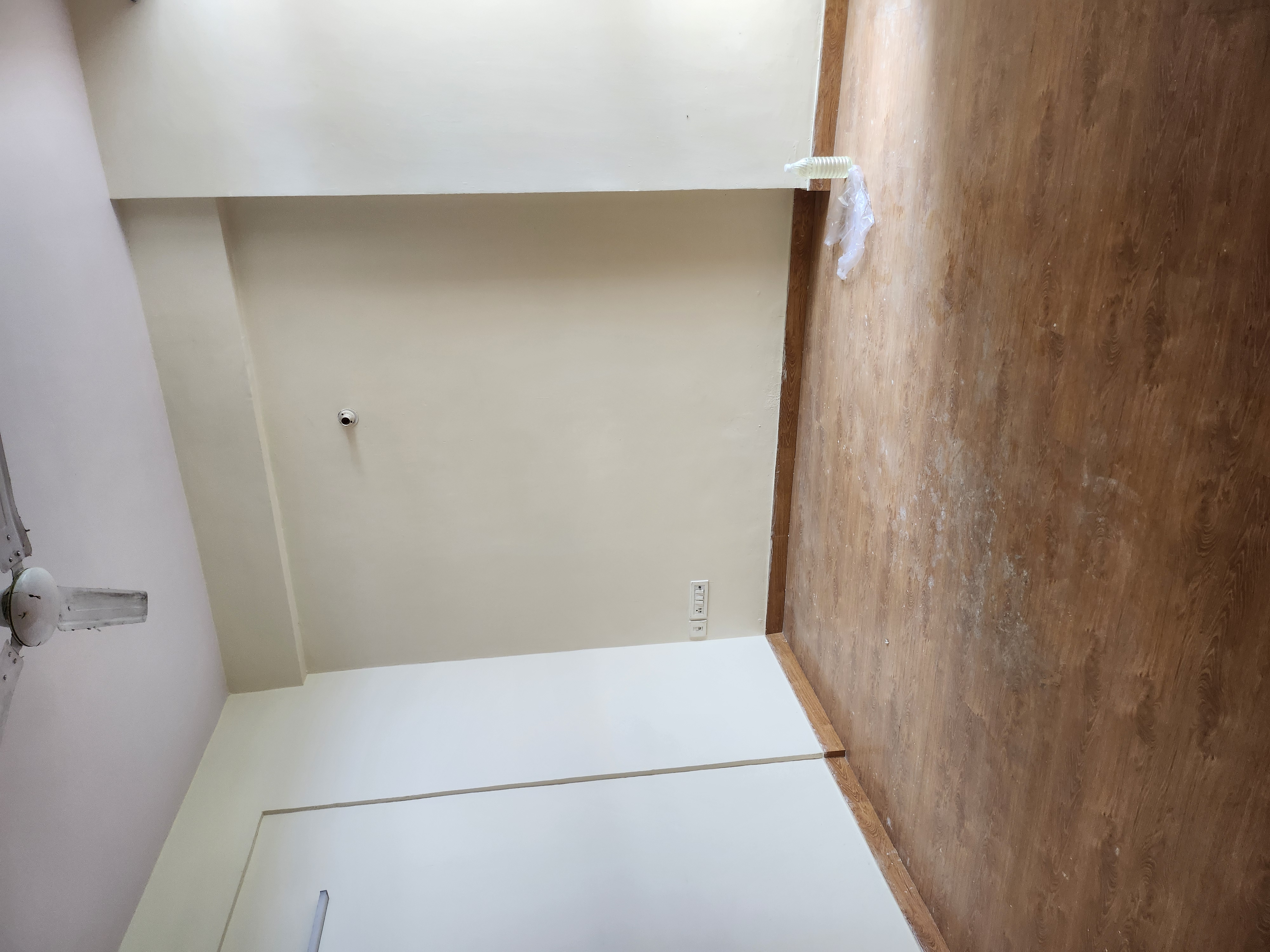 3 BHK + Extra Room Apartment For Rent in Spr Imperial Estate