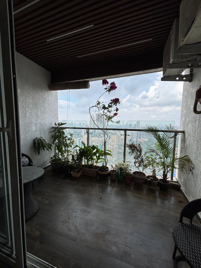 Balcony, db-woods 3 Bedroom 1820 Sq.Ft. Apartment In Goregaon East Mumbai 9665442