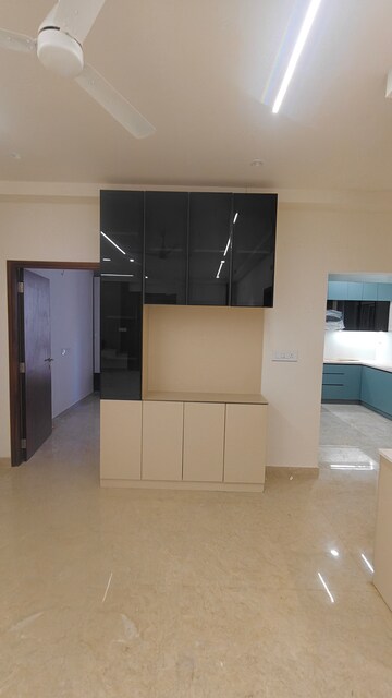 Furnished Amenities in 3 BHK Apartment at Aurobindo Kohinoor, Serilingampally – for Rent