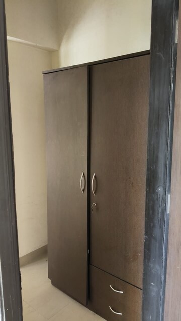 Furnished Amenities in 2 BHK Apartment at Goyal Lakshchandi Heights, Goregaon East – for Rent