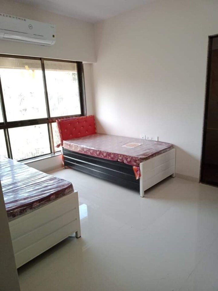 Bedroom, powai Pg For Boys & Girls In Powai 9665452