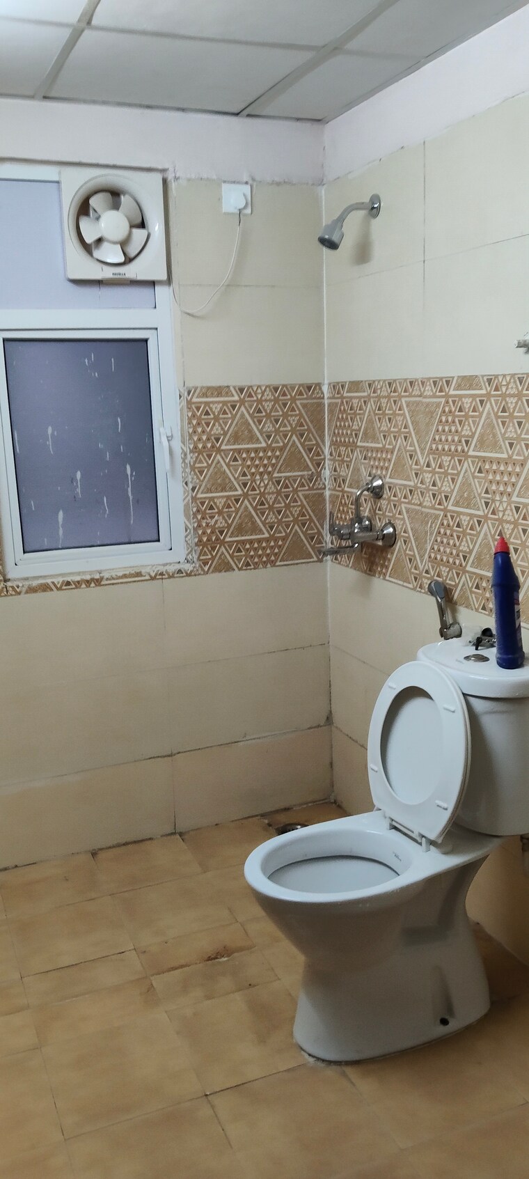 Bathroom, mahagun-mywoods-ii 2 Bedroom 1100 Sq.Ft. Apartment In Sector 16c Greater Noida Greater Noida 9665460