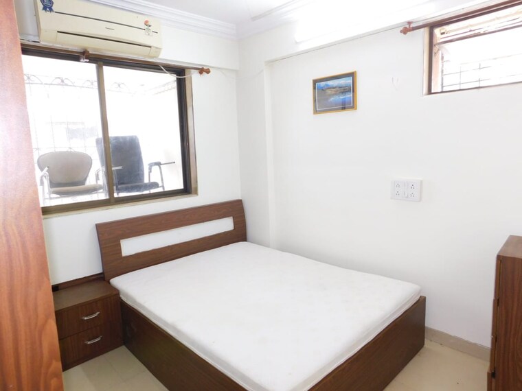Bedroom, blue-star-apartment 2 Bedroom 720 Sq.Ft. Apartment In Andheri West Mumbai 9665464