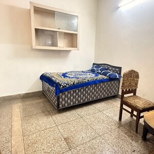 3 BHK Builder Floor For Rent in Chattarpur