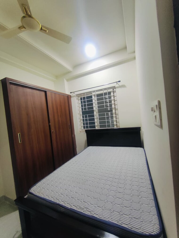 Bedroom, kondapur 1 Bedroom 780 Sq.Ft. Apartment In Kondapur Hyderabad 9665478