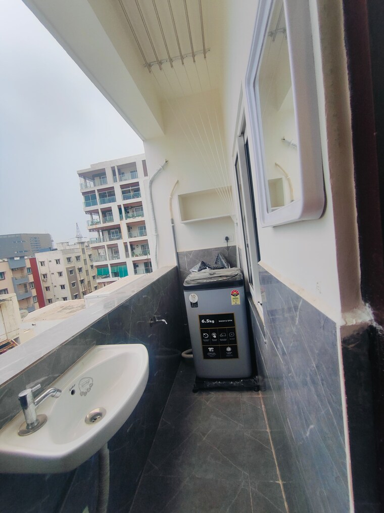 undefined, kondapur 1 Bedroom 780 Sq.Ft. Apartment In Kondapur Hyderabad 9665478