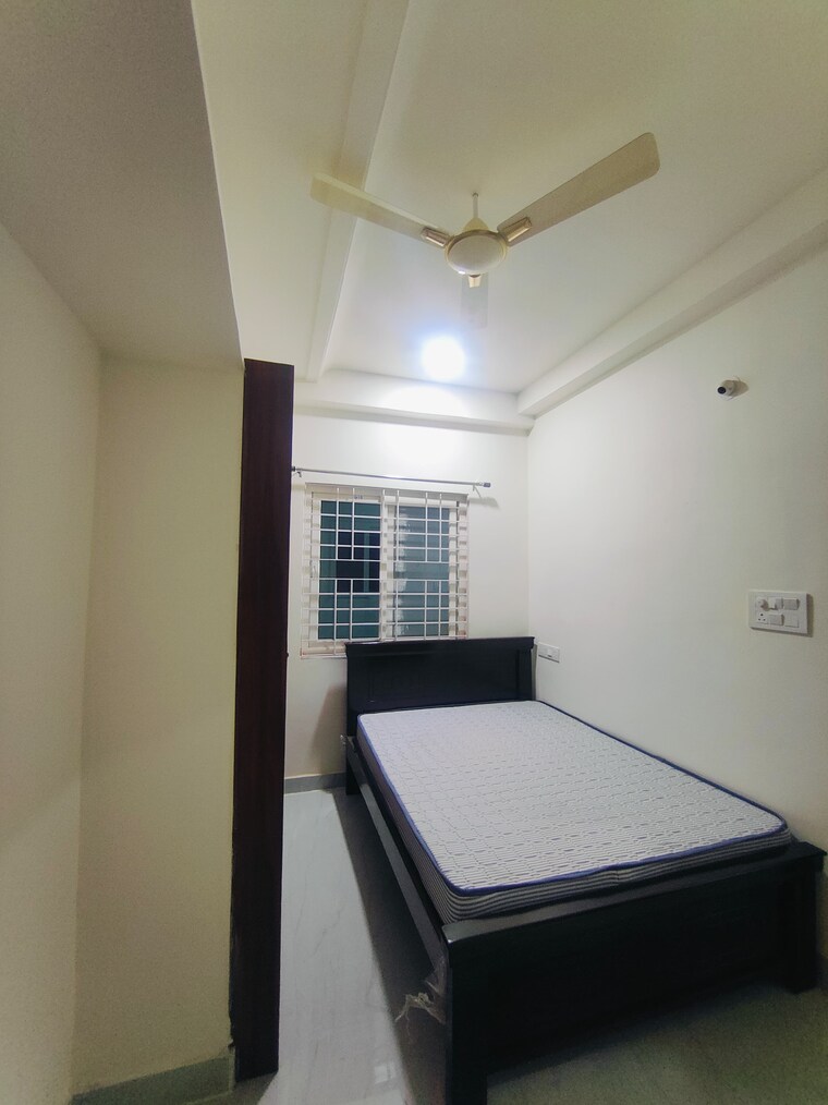 Room, kondapur 1 Bedroom 780 Sq.Ft. Apartment In Kondapur Hyderabad 9665478