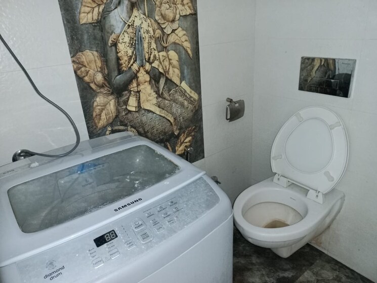 Bathroom, piccadilly-2 1 RK 350 Sq.Ft. Apartment In Goregaon East Mumbai 9665481