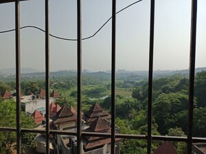 Master Bedroom in 1 RK Apartment at Piccadilly 2, Goregaon East – for Rent