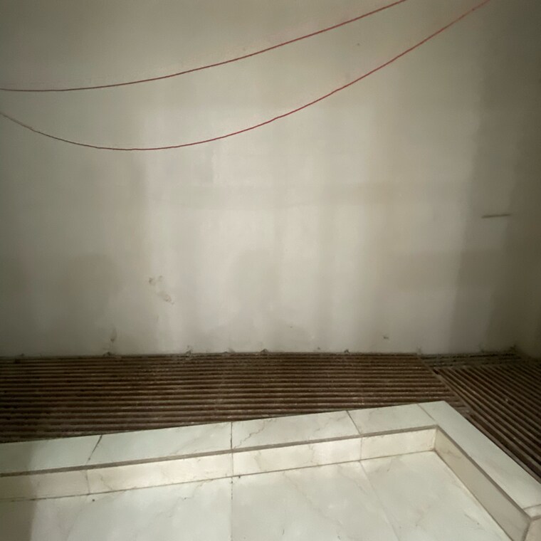 Bathroom, chattarpur 2 Bedroom 850 Sq.Ft. Builder Floor In Chattarpur Delhi 9665490