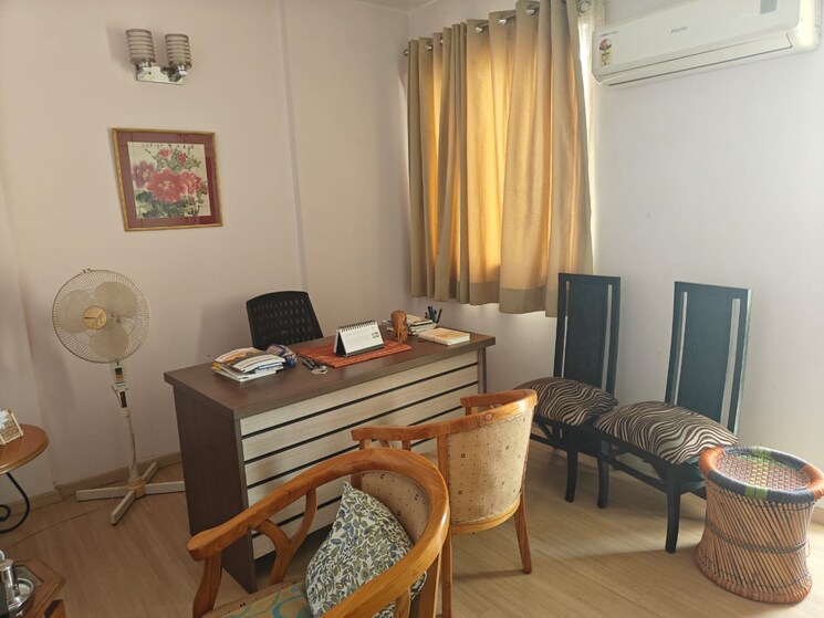 Living Room, dlf-new-town-heights-i 4 Bedroom 2727 Sq.Ft. Apartment In Sector 90 Gurgaon 9665501