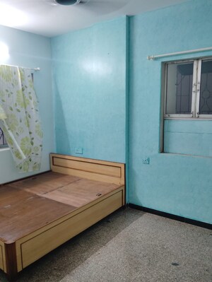 Room in 1 BHK Apartment at HDIL Dheeraj Upvan 1, Borivali East – for Rent