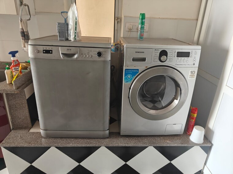 Master Bedroom, dlf-new-town-heights-i 4 Bedroom 2727 Sq.Ft. Apartment In Sector 90 Gurgaon 9665501