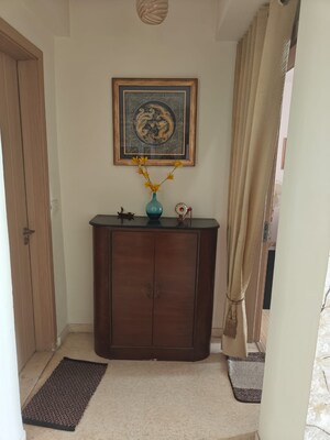 Room in 4 BHK Apartment at DLF New Town Heights I, Sector 90 – for Rent