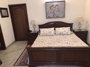 3 BHK Builder Floor For Rent in Ansal Sushant Apartments, Sushant Lok I