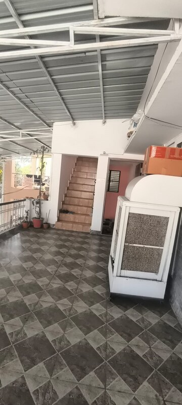 Team Area in 1 BHK Independent House at Sunder Nagar – for Rent