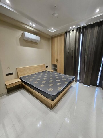 1 BHK Apartment For Rent in Saket