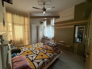 Bedroom in 3 BHK Apartment at Paschim Vihar – for Rent