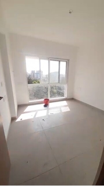 Bedroom in 2 BHK Apartment at Mahavir Arham Mourya, Chembur – for Rent