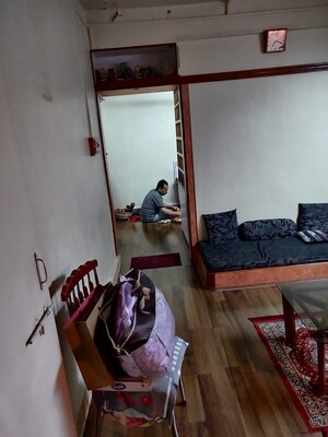 Furnished Amenities in 2 BHK Apartment at Kothrud – for Rent