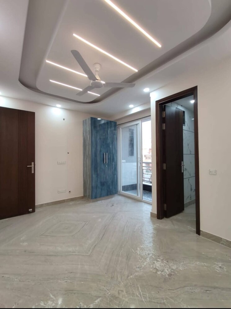 Room, saket 3 Bedroom 1500 Sq.Ft. Apartment In Saket Delhi 9665589